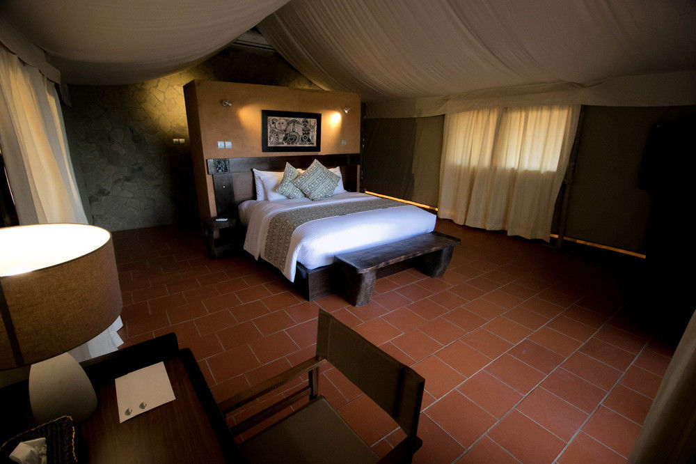 Zaina Lodge Wa Esterno foto